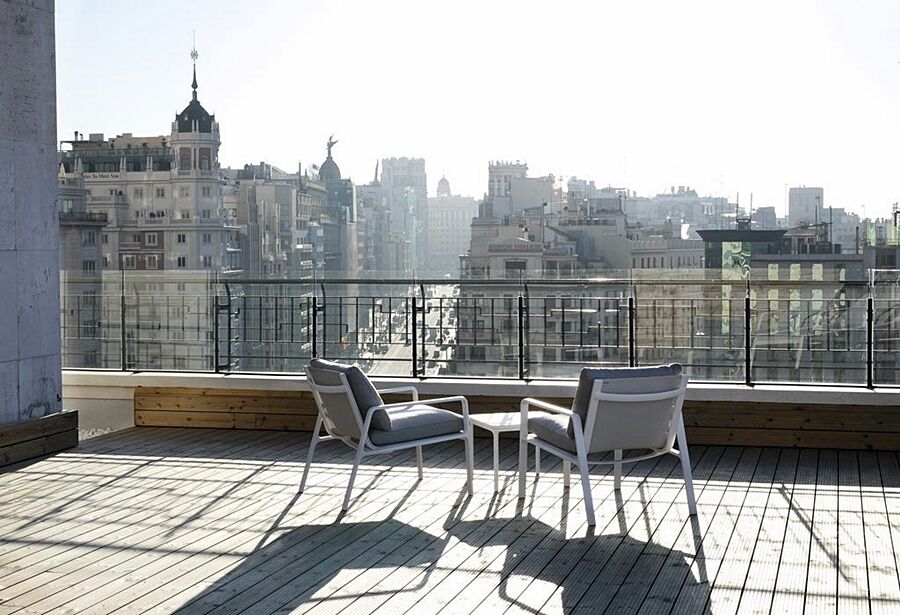 Barcelo Torre De Madrid Hotel Ngoại thất bức ảnh View from the rooftop